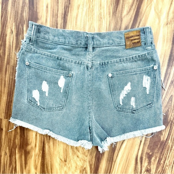 POL Embellished Shorts - Picture 4 of 6